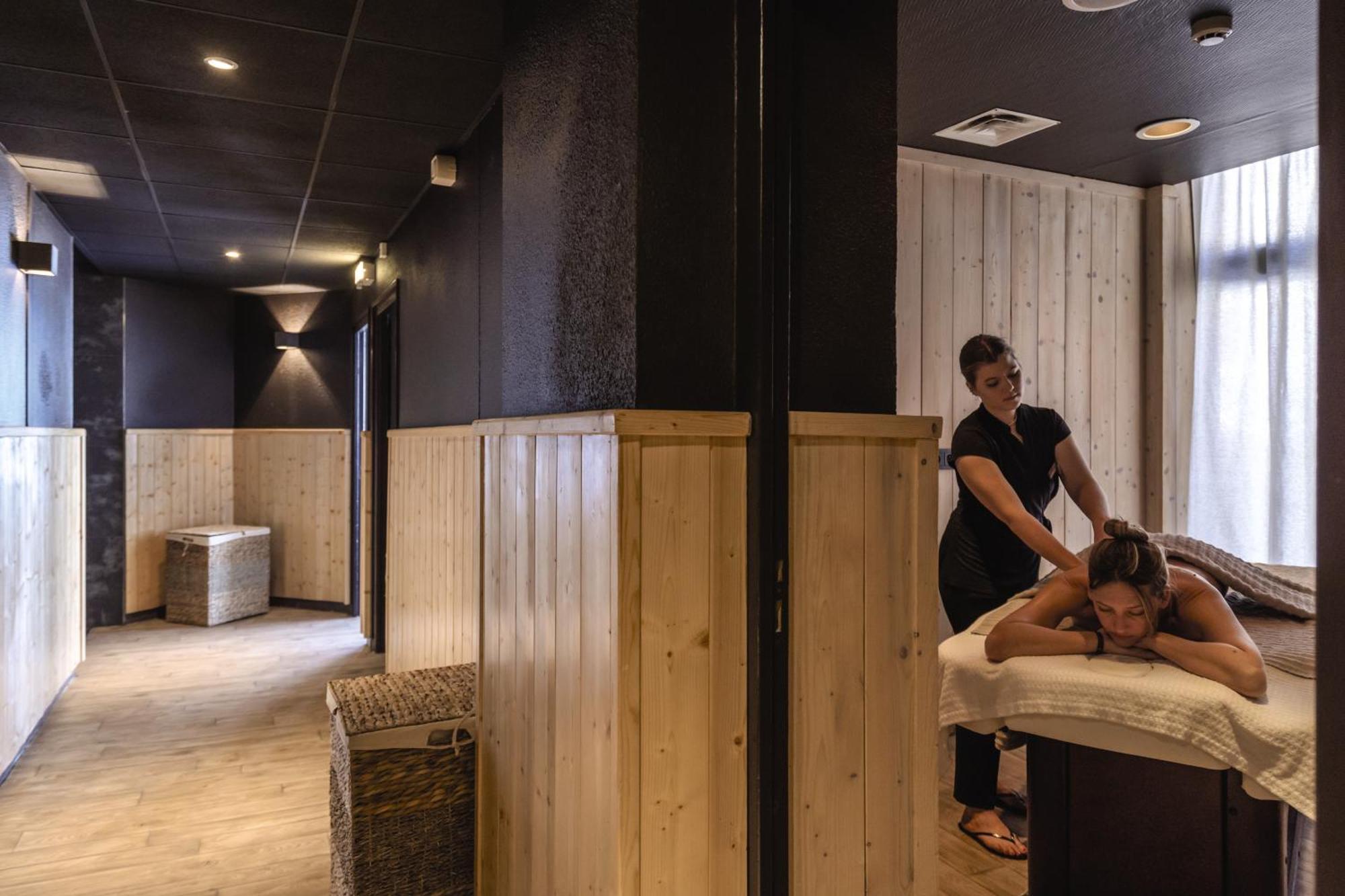 Готель Belambra Clubs Tignes Val Claret Екстер'єр фото